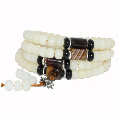 Wenwantianxia) white jade bodhi hand string high-density white men and women models Buddha beads bracelet jewelry gift necklace tiger eye stone silver gold gold pestle
Wenwantianxia) white jade bodhi hand string high-density white men and women models Buddha beads bracelet jewelry gift necklace tiger eye stone silver gold gold pestle