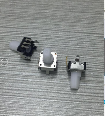 10pcs/1lot Sound volume potentiometer encoder Mitsumi MITSUMI 11 encoder [ step 24 points
10pcs/1lot Sound volume potentiometer encoder Mitsumi MITSUMI 11 encoder [ step 24 points