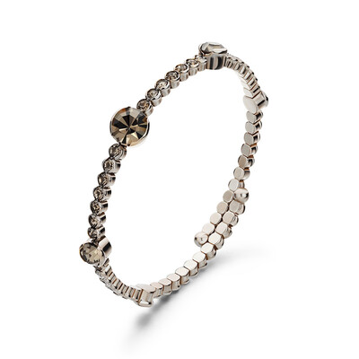 Quiet style stars are Ruili bracelet women fashion exquisite beautiful jewelry fashion new fine diamond open design Christmas gifts to send his girlfriend shallow gold
Quiet style stars are Ruili bracelet women fashion exquisite beautiful jewelry fashion new fine diamond open design Christmas gifts to send his girlfriend shallow gold