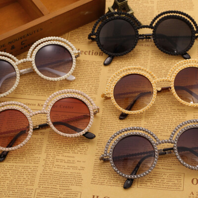 Round box beads sunglasses large box fashion tide models sunglasses couple models glasses
Round box beads sunglasses large box fashion tide models sunglasses couple models glasses