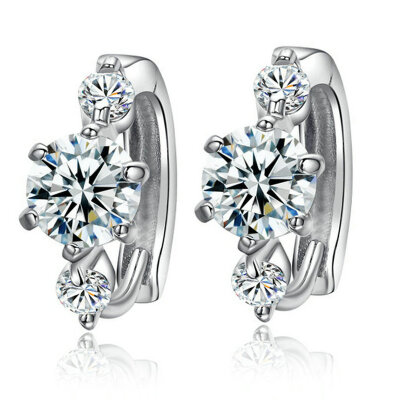 Yoursfs® 18K White Gold Plated 08Ct Simulated Diamond Clip-on Earring Use Austrian Crystal Fashion Jewelry
Yoursfs® 18K White Gold Plated 08Ct Simulated Diamond Clip-on Earring Use Austrian Crystal Fashion Jewelry