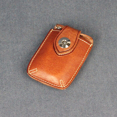 High quality vegetable tannery key case car universal key case leather buckle key bag
High quality vegetable tannery key case car universal key case leather buckle key bag