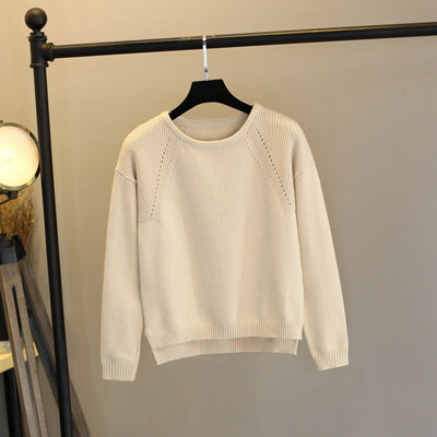 2017 fashion autumn and winter new loose knitted bottoming shirt long sleeve short section low collar collar long sleeve sweater
2017 fashion autumn and winter new loose knitted bottoming shirt long sleeve short section low collar collar long sleeve sweater