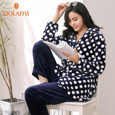 Dora beauty DOLAMI pajamas women 2017 autumn new long-sleeved lapel polka-dot womens home service suit DL652033 sapphire
Dora beauty DOLAMI pajamas women 2017 autumn new long-sleeved lapel polka-dot womens home service suit DL652033 sapphire