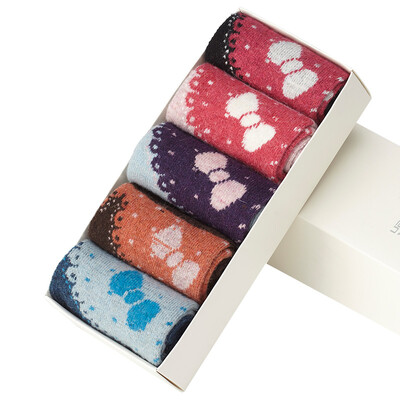 Antarctic Nanjiren ladies rabbit wool socks thick warm socks 5 double gift box bear head code
Antarctic Nanjiren ladies rabbit wool socks thick warm socks 5 double gift box bear head code