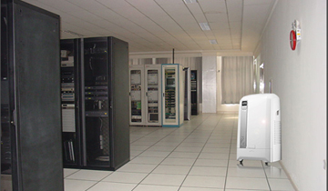 TCL KYR-36\/WEY 大1.5匹 钛金移动空调(米白