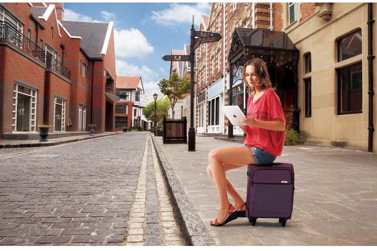 AmericanTourister美旅箱包时尚四轮拉杆箱91