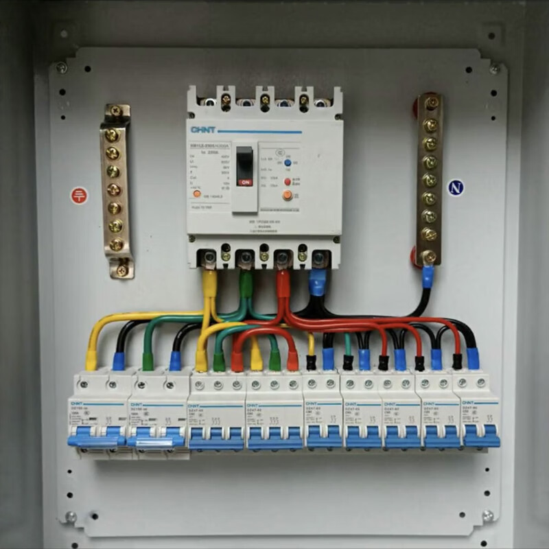 定做低压配电柜工厂三相四线380v动力分线时间控制照明成套配电箱