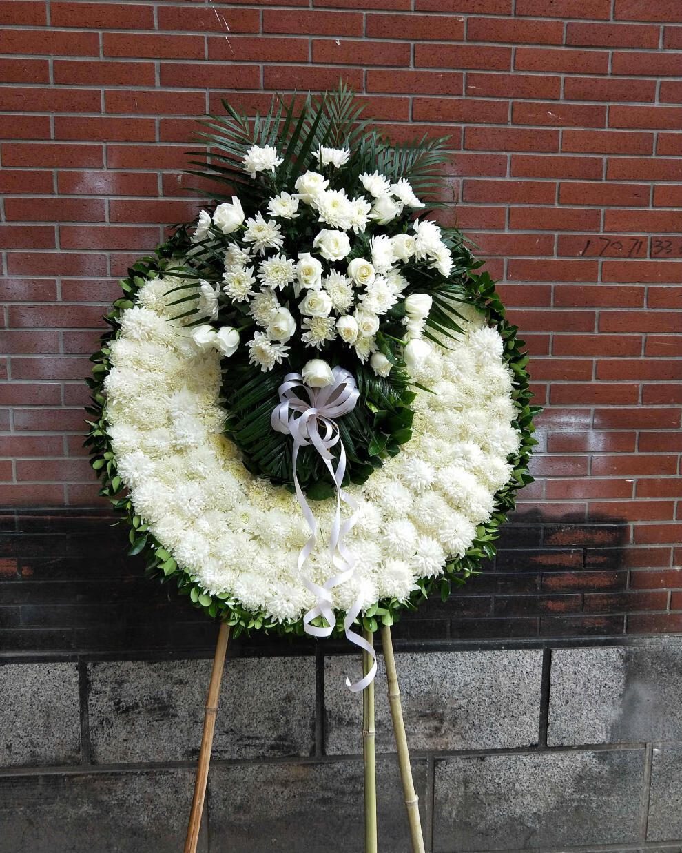 儒涛菊花花圈鲜花速递菊花花篮悼念长辈祭奠葬礼同城配送上海北京天津