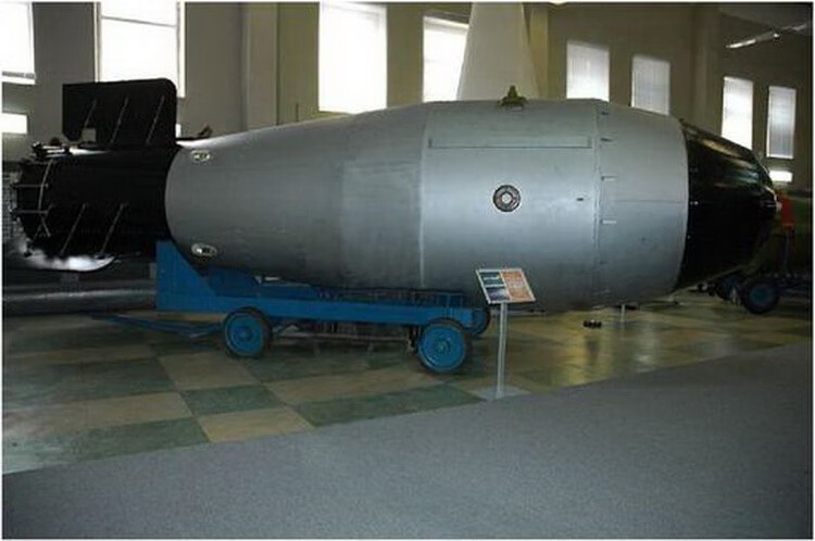 核弹氢弹模型沙皇大伊万蕞强原科教静态摆件玩具苏联an602塑料摆件15