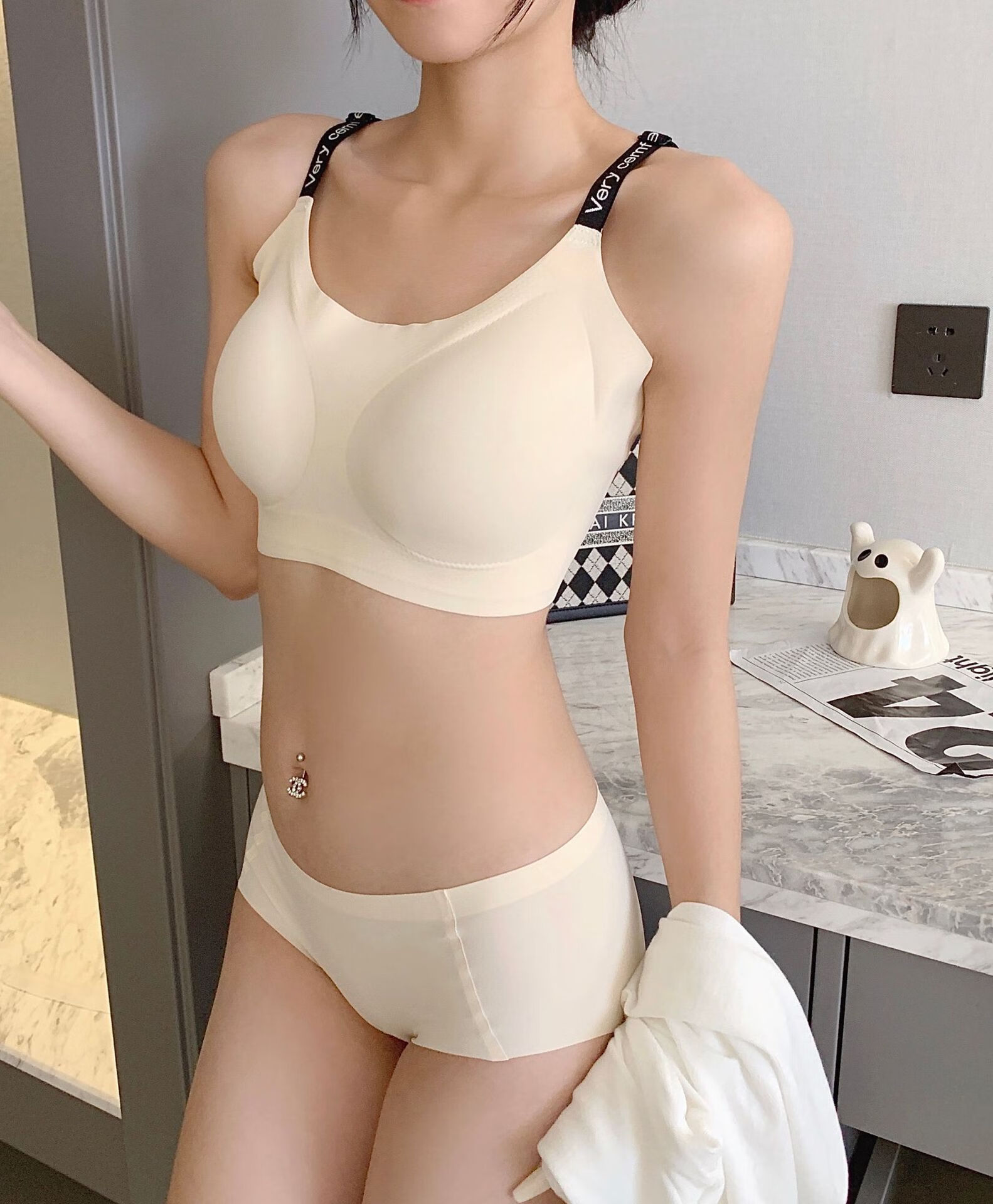 97ccc3d7e33ee2be.jpg