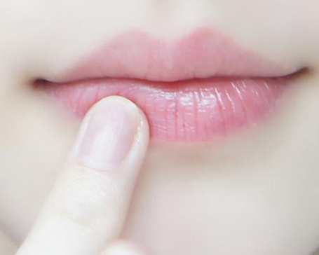 6招让你做个无龄唇美人