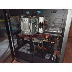 爱国者(aigo)yogo m2 pro 钛灰色 游戏鞋盒电脑机箱 e-atx/atx主板
