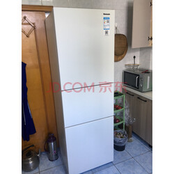 松下(panasonic)265升家用三门冰箱白色 60cm超薄小 自由嵌入式 银