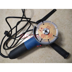 广州众泰获得绷簧外表主动磨光机专利进步绷簧打磨功率