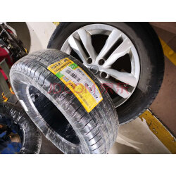 佳通(giti)轮胎/汽车轮胎225/60r17 99h giti comfort suv520 原配