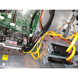 没有显卡供电接口_独立显卡没有供电接口_显卡供电接口