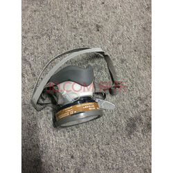 中码7502配6001防毒面具(720p套装) 实拍图