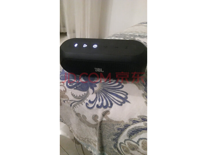 JBL TURBO 音乐飓风 蓝牙音箱怎么样【媒体评测】优缺点最新详解 首页推荐 第2张-商情88推广网
