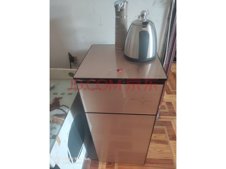 美菱(MeiLing)立式温热型饮水机C211怎么样,性能同款比较评测揭秘 首页推荐 第1张-商情88推广网