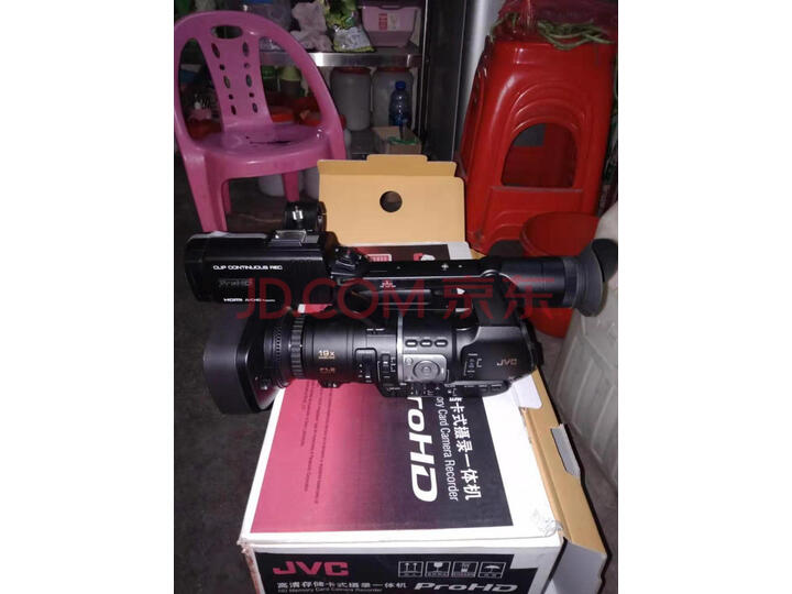 杰伟世（JVC）JY-HM360EC 专业肩扛式 手持高清数码摄像机怎么样，最新款的质量差不差呀？ 首页推荐 第10张