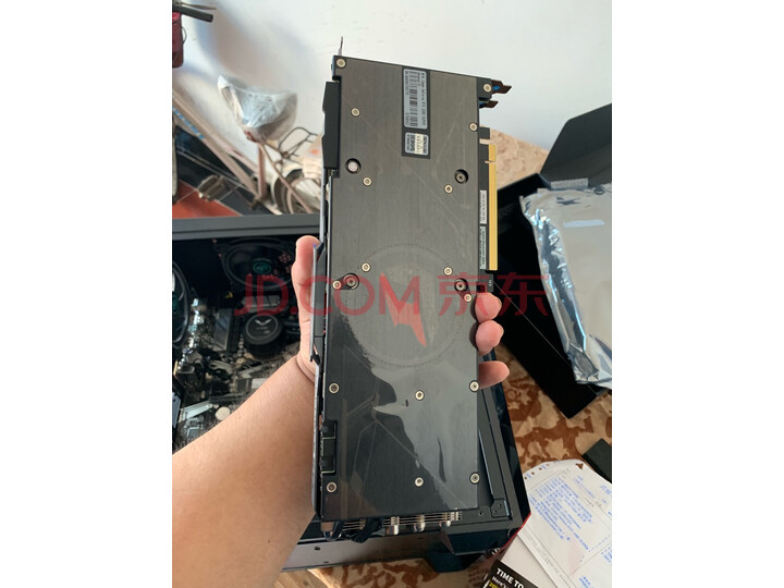 武极 i7 9700KF RTX2080S-8G 16G水冷游戏主播直播台式吃鸡电脑主机怎么样？质量如何，网上的和实体店一样吗 首页推荐 第2张