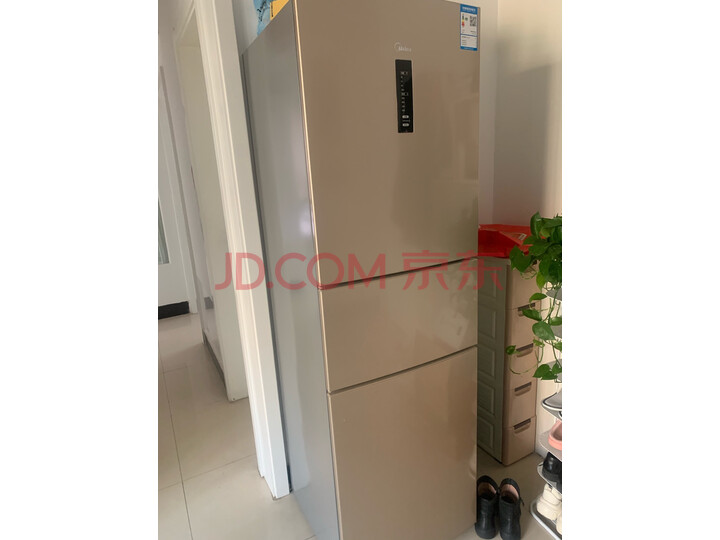 美的(Midea)226升 风冷无霜三门冰箱BCD-226WTM(E)怎么样？真实买家评价质量优缺点如何 首页推荐 第2张