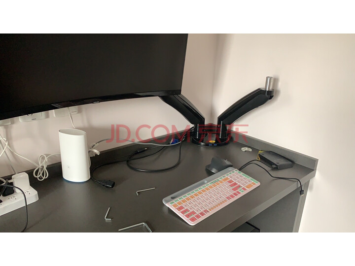 NB F195A 显示器支架 双屏拼接旋转电脑支架怎么样？质量如何？亲身使用体验内幕详解 首页推荐 第4张