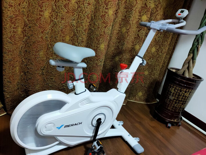 【专业后置飞轮】麦瑞克Merach健身房超静音健身车测评怎么样？？媒体评测，质量内幕详解 首页推荐 第10张