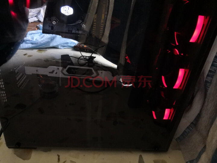 武极 i7 9700KF RTX2080S-8G 16G水冷游戏主播直播台式吃鸡电脑主机怎么样？质量如何，网上的和实体店一样吗 首页推荐 第7张
