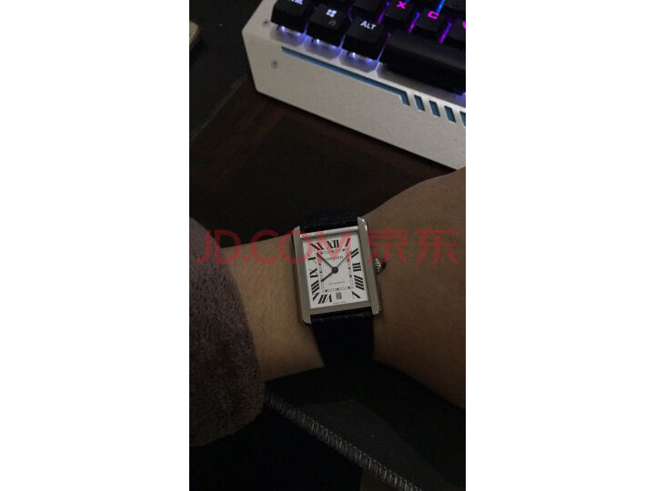 卡地亚(Cartier)瑞士手表 坦克系列机械情侣表男表W5200027质量众测怎么样呢???深度揭秘质量优缺点 首页推荐 第7张-商情88推广网