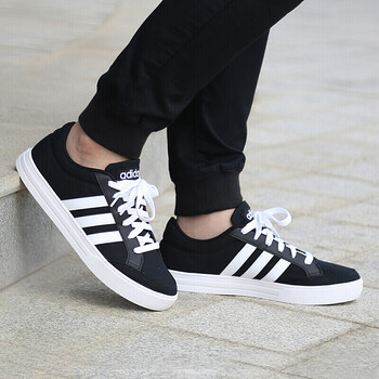 阿迪達(dá)斯（adidas）板鞋AW3890運(yùn)動(dòng)防滑低幫透氣 40