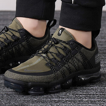 耐克（NIKE）跑步鞋AQ8810-201 39