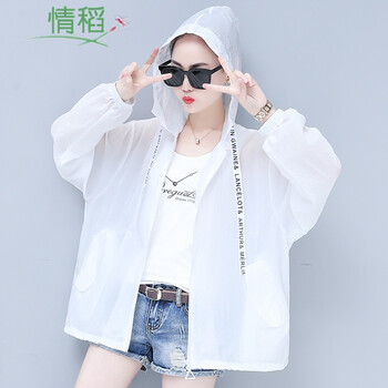 時(shí)尚翻領(lǐng)長(zhǎng)袖連衣裙，穿出優(yōu)雅范