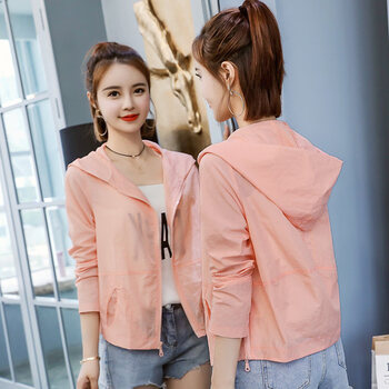 時(shí)尚牛仔外套，微胖妹子的青春風(fēng)