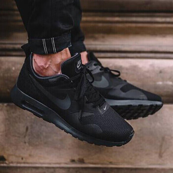 耐克（NIKE）跑步鞋705149-010復(fù)古黑 40