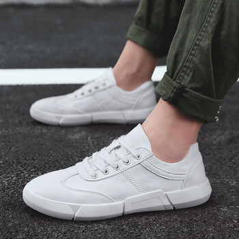 杰拉格（Jerague）男士 X_A015白色偏小一碼 39