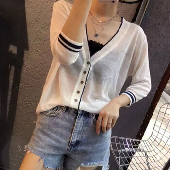 時(shí)尚長(zhǎng)袖外套，穿出青春活力范