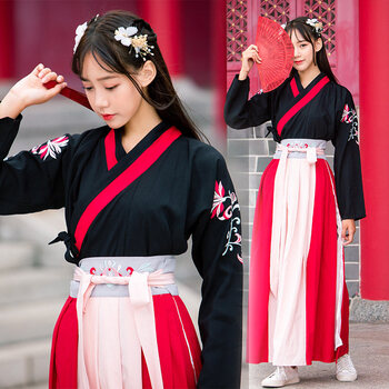 經(jīng)典條紋裙，打造優(yōu)雅氣質(zhì)女人味