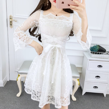 荷葉邊連衣裙，打造精致女神