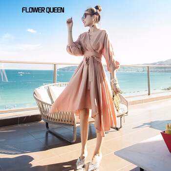 FLOWER QUEEN 純色 褶皺，綁帶 連衣裙