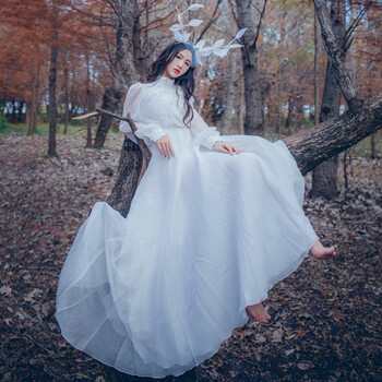 口袋復(fù)古女禮服