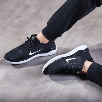 耐克（NIKE）跑步鞋942836-001黑+白 