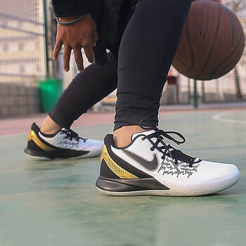 耐克Nike籃球鞋AO4438-170歐文5 