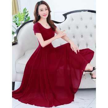 氣質(zhì)荷葉裙，打造優(yōu)雅女人味