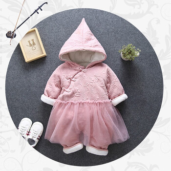 童裝女?huà)肭锒b