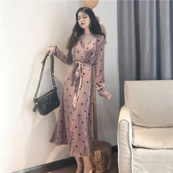 純色長(zhǎng)裙，拯救微胖女神