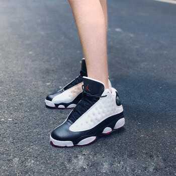 耐克（NIKE）籃球鞋884129-104（黑白熊貓/GS） 44.5