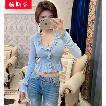 翻領(lǐng)荷葉邊，打造性感瓜子臉