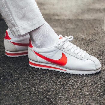 耐克（NIKE）跑步鞋807472-101 